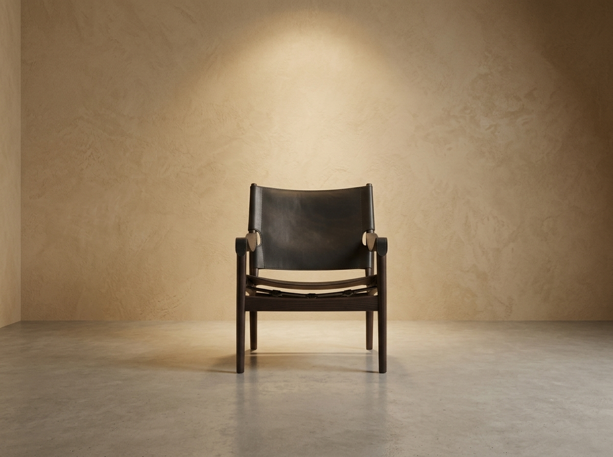 Selle Leather Sling Armchair — Noire, front view